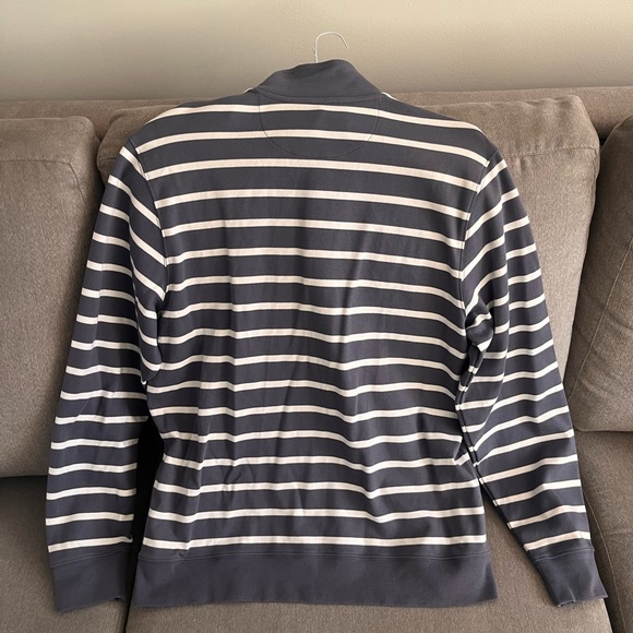 NWT Men’s Vineyard Vines Quarter Zip - Picture 3 of 4